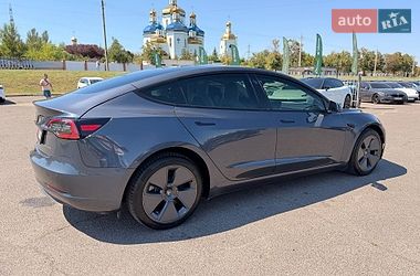 Седан Tesla Model 3 2021 в Кривом Роге