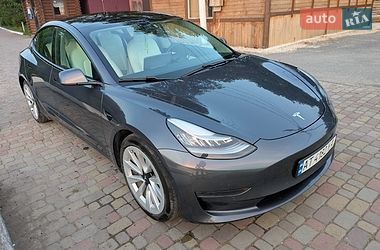 Седан Tesla Model 3 2020 в Ивано-Франковске