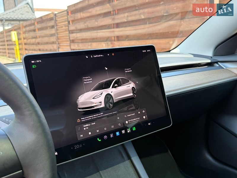 Седан Tesla Model 3 2023 в Києві