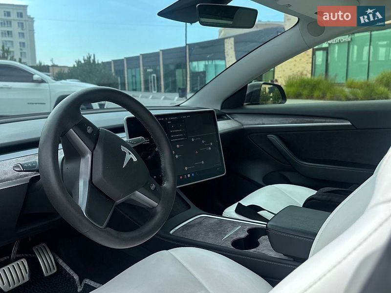 Седан Tesla Model 3 2021 в Хмельницком фото 20 Седан Tesla Model 3 2021 в Хмельницком