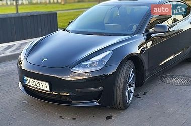 Седан Tesla Model 3 2023 в Лубнах