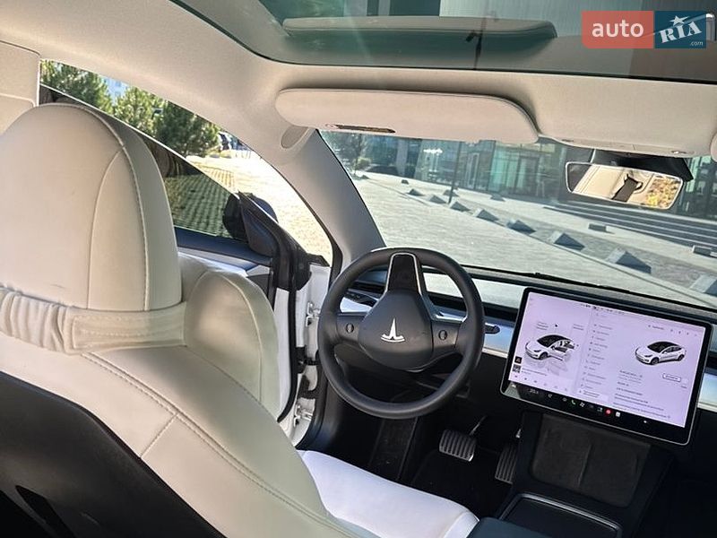 Седан Tesla Model 3 2022 в Хмельницком фото 13 Седан Tesla Model 3 2022 в Хмельницком