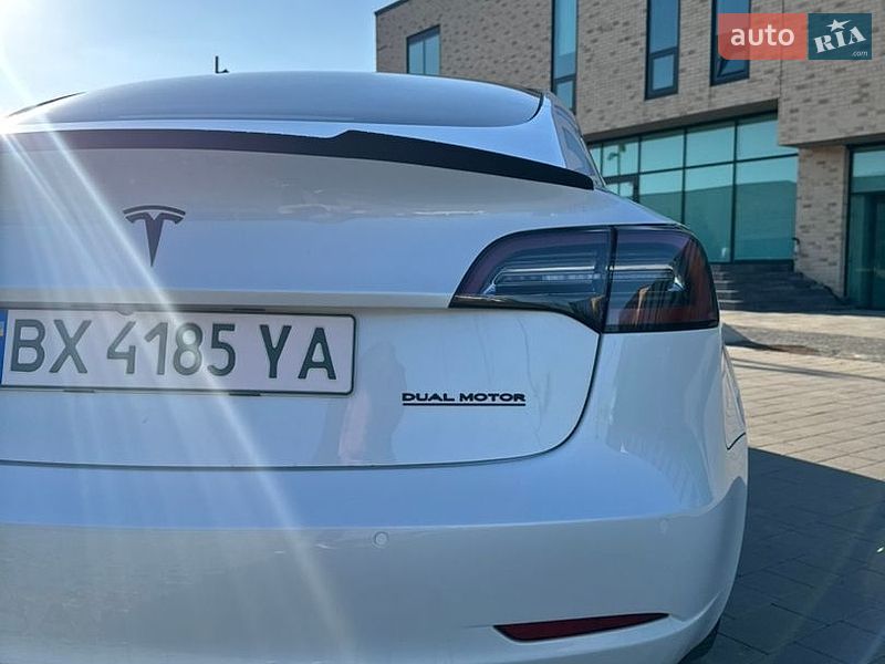 Седан Tesla Model 3 2022 в Хмельницком фото 17 Седан Tesla Model 3 2022 в Хмельницком