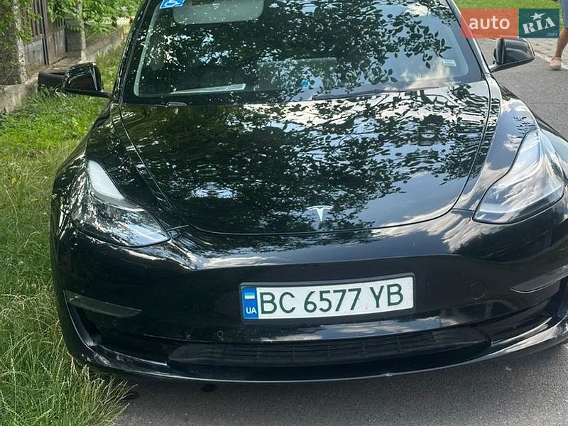 Седан Tesla Model 3 2021 в Львові фото Седан Tesla Model 3 2021 в Львові