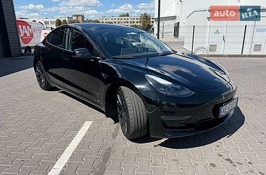 Седан Tesla Model 3 2022 в Києві