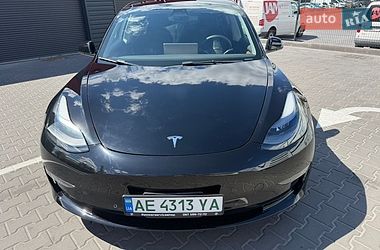 Седан Tesla Model 3 2022 в Києві