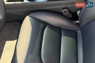 Седан Tesla Model 3 2022 в Києві