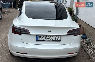 Седан Tesla Model 3 2018 в Сарнах фото 2 Седан Tesla Model 3 2018 в Сарнах