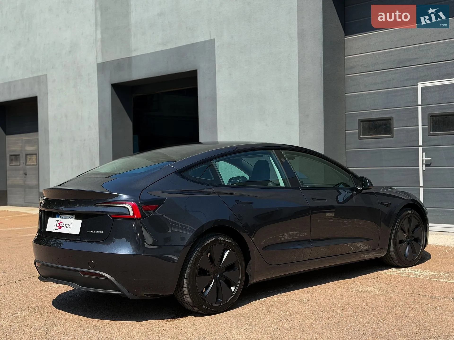 2024 Tesla Model 3 - мініатюра 10