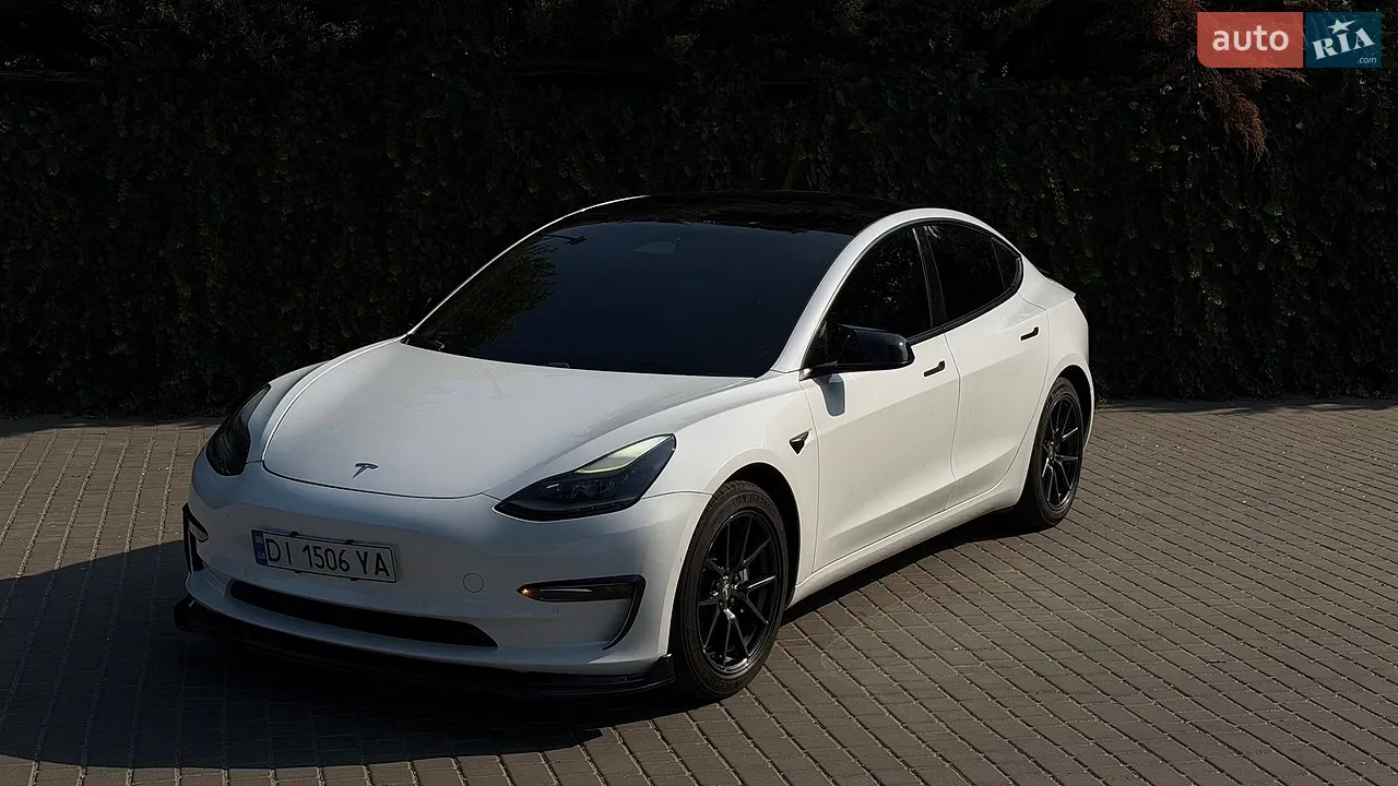 2022 Tesla Model 3 - мініатюра 26