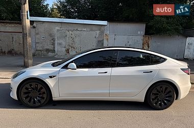 Седан Tesla Model 3 2021 в Одессе
