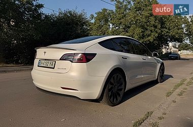 Седан Tesla Model 3 2021 в Одессе