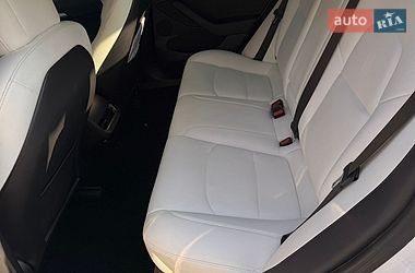 Седан Tesla Model 3 2021 в Одессе