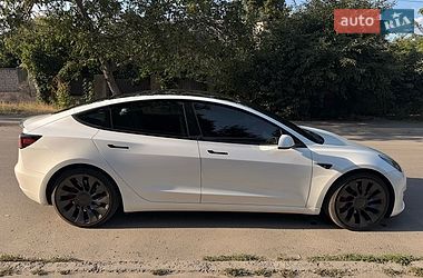 Седан Tesla Model 3 2021 в Одессе