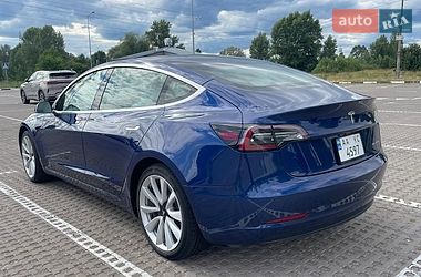 Седан Tesla Model 3 2019 в Вишгороді
