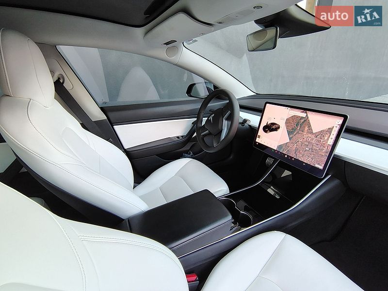 Седан Tesla Model 3 2019 в Ивано-Франковске фото 35 Седан Tesla Model 3 2019 в Ивано-Франковске