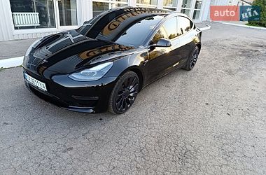 Седан Tesla Model 3 2023 в Харькове