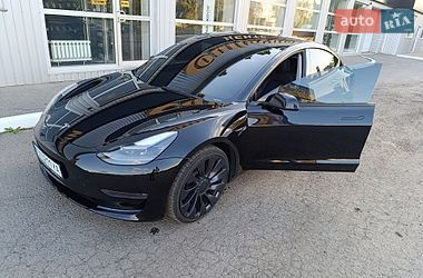 Седан Tesla Model 3 2023 в Харькове