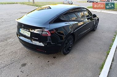 Седан Tesla Model 3 2023 в Харькове