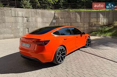 Седан Tesla Model 3 2024 в Хмельницком