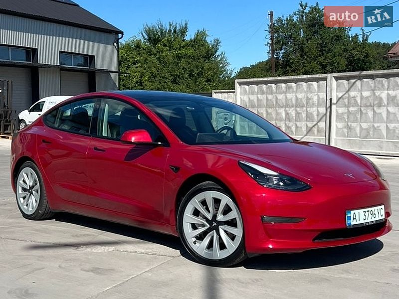 Седан Tesla Model 3 2021 в Белой Церкви
