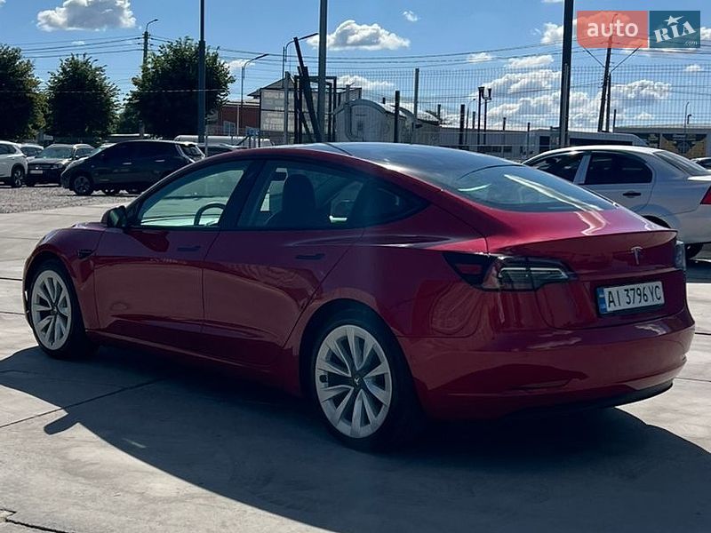 Седан Tesla Model 3 2021 в Белой Церкви