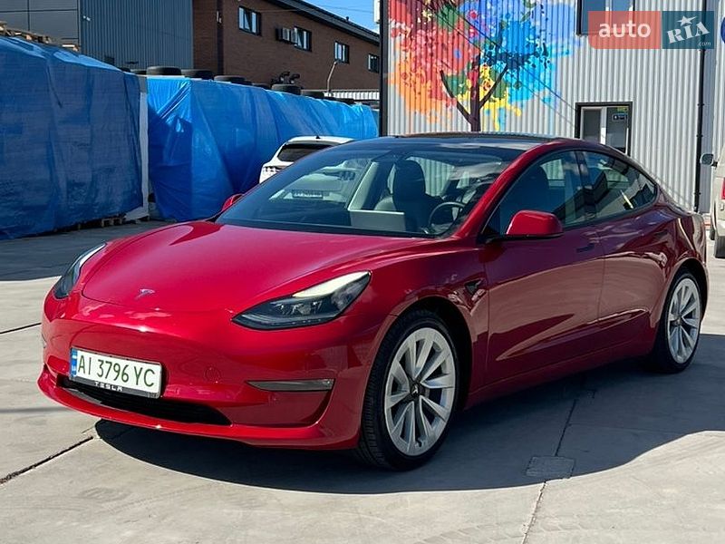 Седан Tesla Model 3 2021 в Белой Церкви