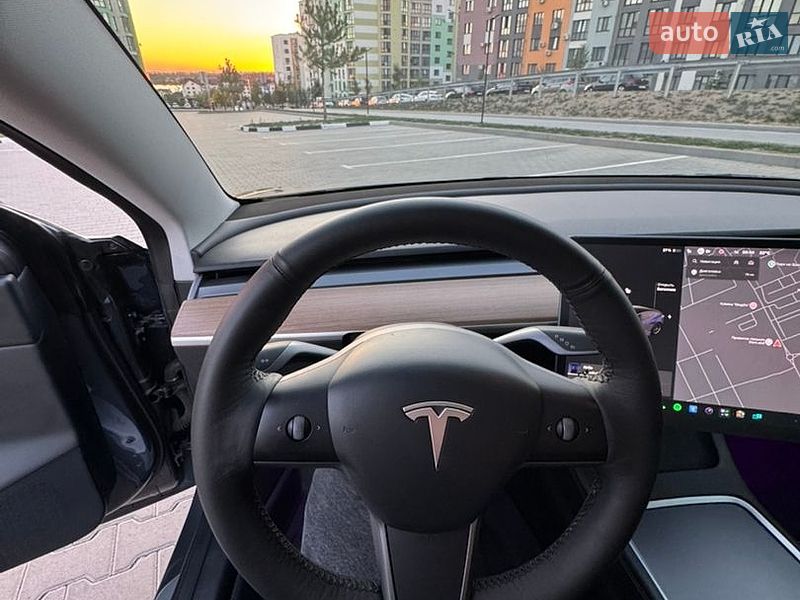 Седан Tesla Model 3 2021 в Рівному фото 30 Седан Tesla Model 3 2021 в Рівному