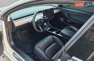 Седан Tesla Model 3 2020 в Киеве фото 12 Седан Tesla Model 3 2020 в Киеве