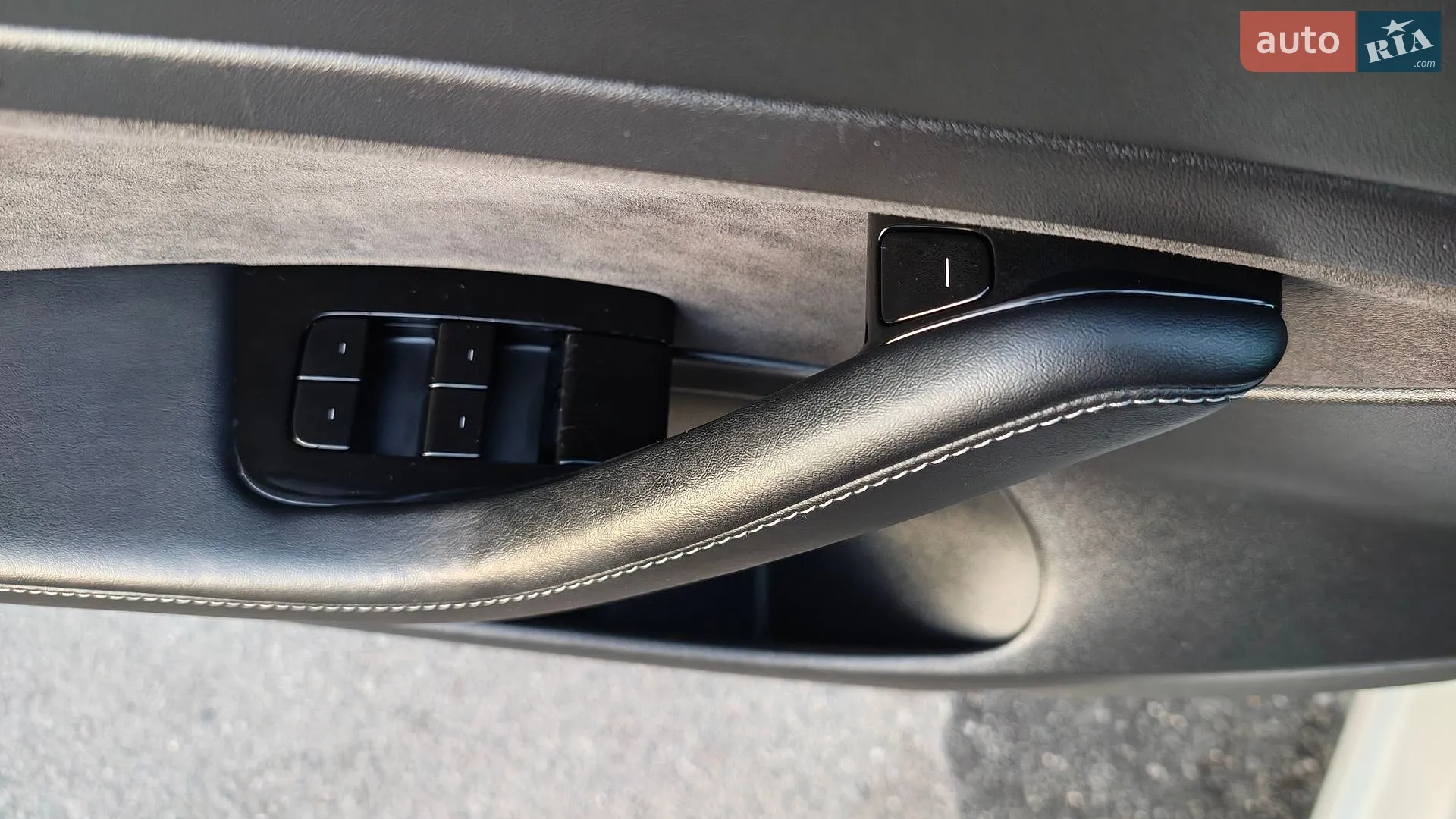 2020 Tesla Model 3 - мініатюра 28