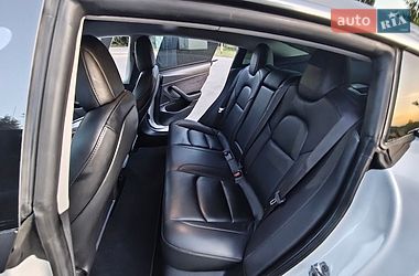 Седан Tesla Model 3 2020 в Киеве фото 41 Седан Tesla Model 3 2020 в Киеве