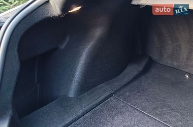 Седан Tesla Model 3 2020 в Житомире