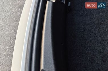 Седан Tesla Model 3 2020 в Житомире