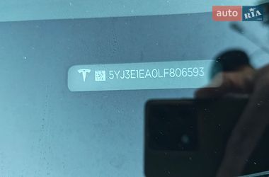 Седан Tesla Model 3 2020 в Житомире