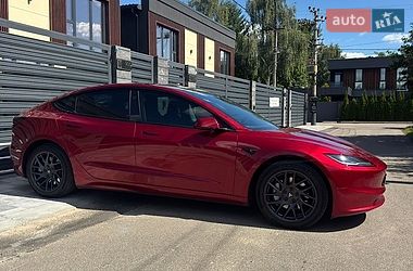Седан Tesla Model 3 2024 в Петропавловской Борщаговке