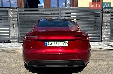 Седан Tesla Model 3 2024 в Петропавловской Борщаговке