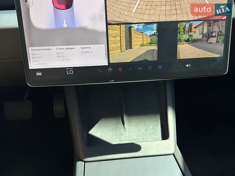 Седан Tesla Model 3 2024 в Петропавловской Борщаговке
