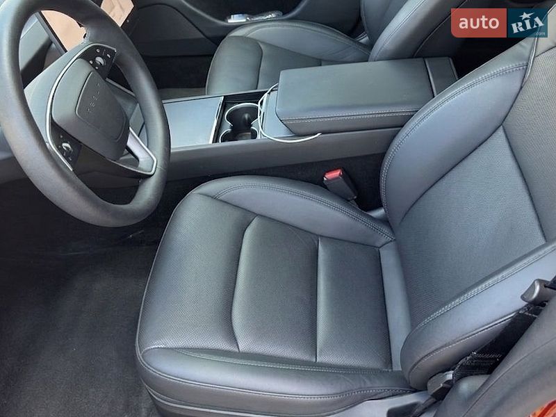 Седан Tesla Model 3 2024 в Петропавловской Борщаговке