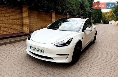 Седан Tesla Model 3 2021 в Хмельницком