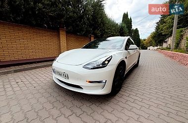 Седан Tesla Model 3 2021 в Хмельницком