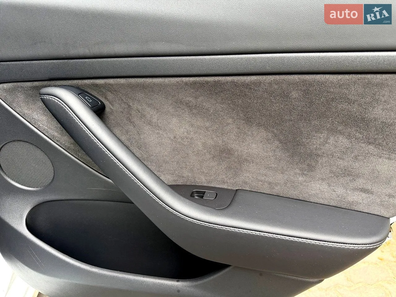 2021 Tesla Model 3 - мініатюра 16
