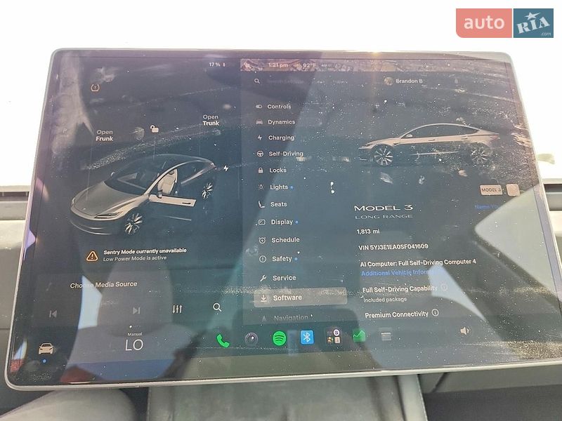 Седан Tesla Model 3 2025 в Киеве
