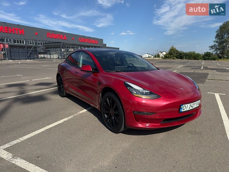 Седан Tesla Model 3 2018 в Миколаєві