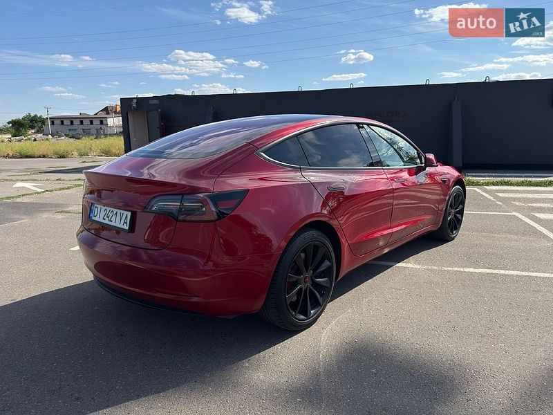 Седан Tesla Model 3 2018 в Миколаєві