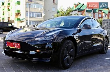 Седан Tesla Model 3 2018 в Дрогобыче Седан Tesla Model 3 2018 в Дрогобыче