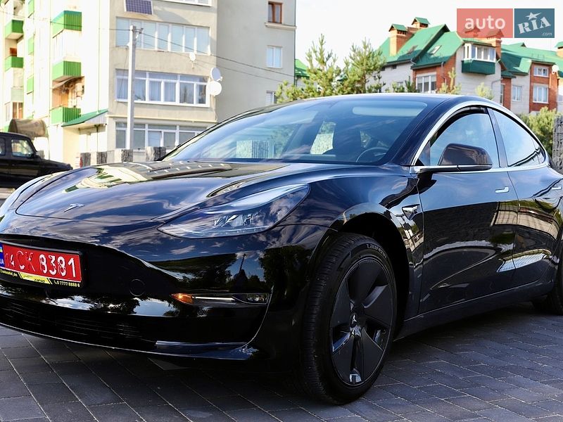 Tesla Model 3 2018