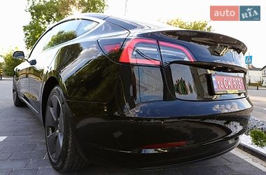 Седан Tesla Model 3 2018 в Дрогобыче