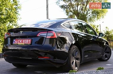 Седан Tesla Model 3 2018 в Дрогобыче