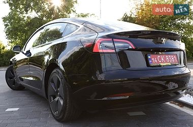Седан Tesla Model 3 2018 в Дрогобыче