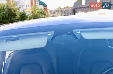 Седан Tesla Model 3 2018 в Дрогобыче